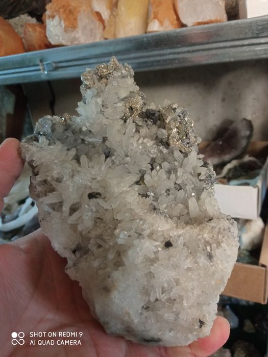 кристали  минерали аметист кварц 5,6лв. На брой