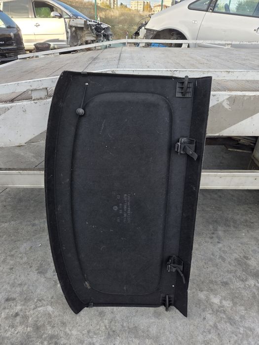 Кора за багажник Tiguan