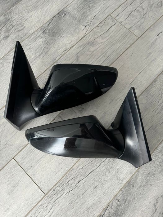 Зеркала с поворотником Hyundai Accent