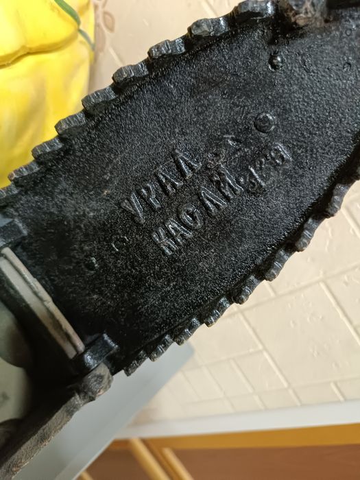 Старинный калильный утюг