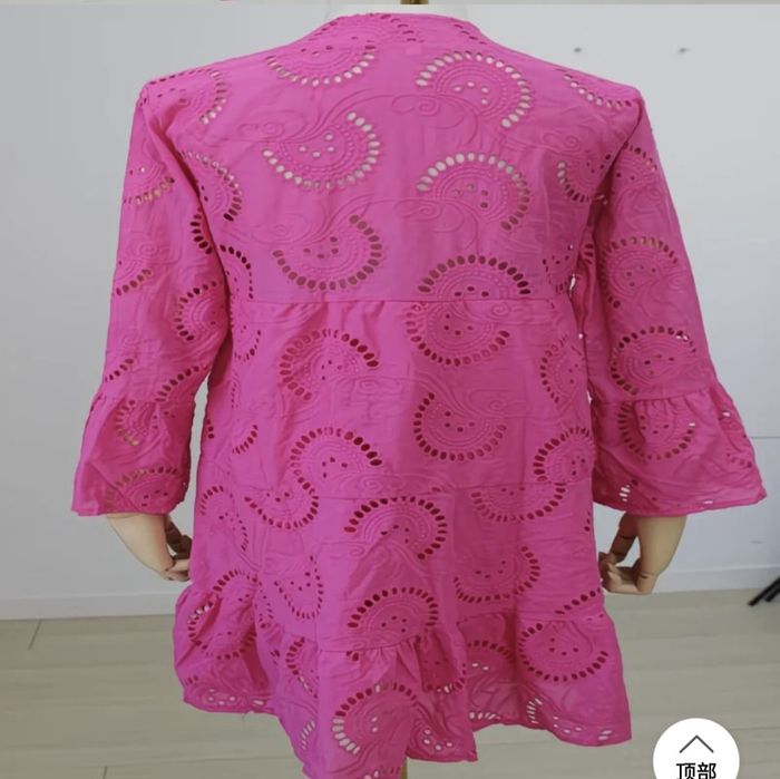 Продам платье новое