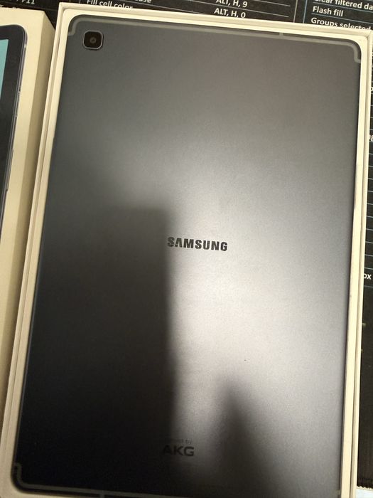 Samsung Galaxy Tab S5e 10.5” 4G 64GB tabletă originală Black