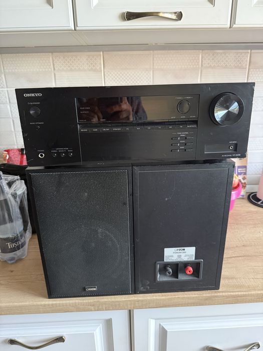Se vinde ce se vede …statie onkyo si boxe canton