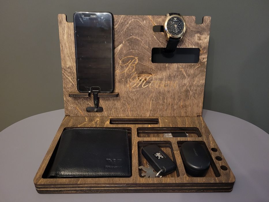 Луксозен дървен органайзер. Подарък за мъж ,жена.