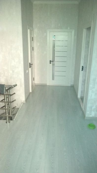 Прадается квартира срочно Яшнабадский район коттедж