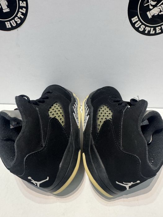 Детски маратонки NIKE AIR JORDAN  5 RETRO . Номер  26