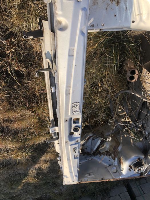 Передняя часть ваз 2114(морда)