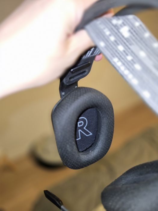 Vand Casti Logitech G733