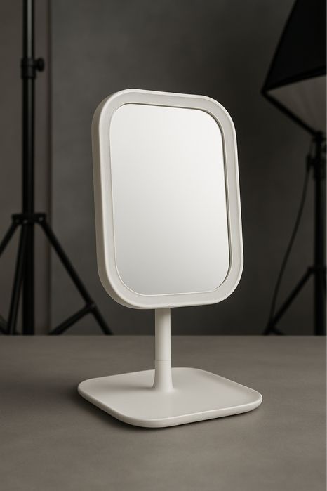 Продам зеркало с удобном подставкой