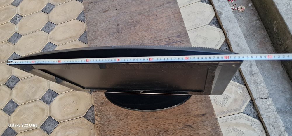 Телевизор samsung