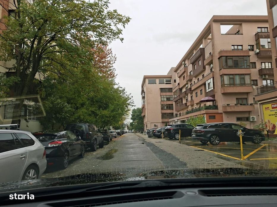 3 camere Gavana 3 , Decomandat / Centrală , Amplasament DEOSEBIT!