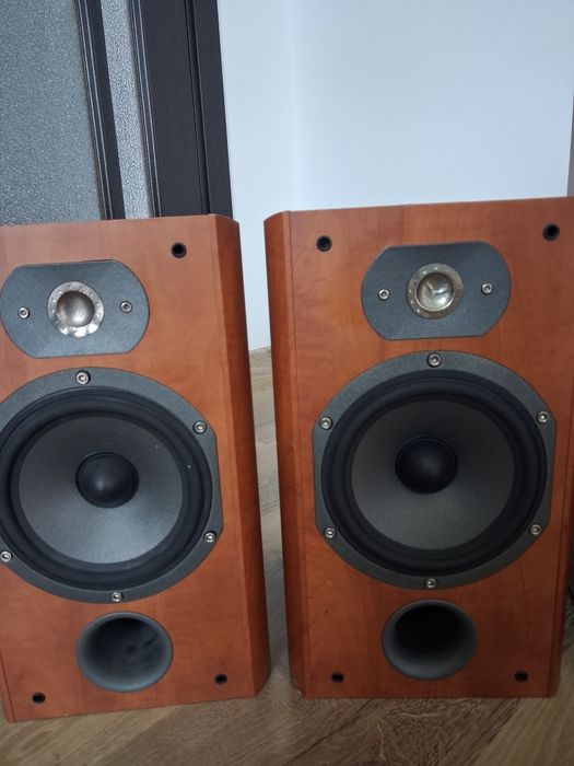 Boxe/ sateliti  Focal Chorus 706s