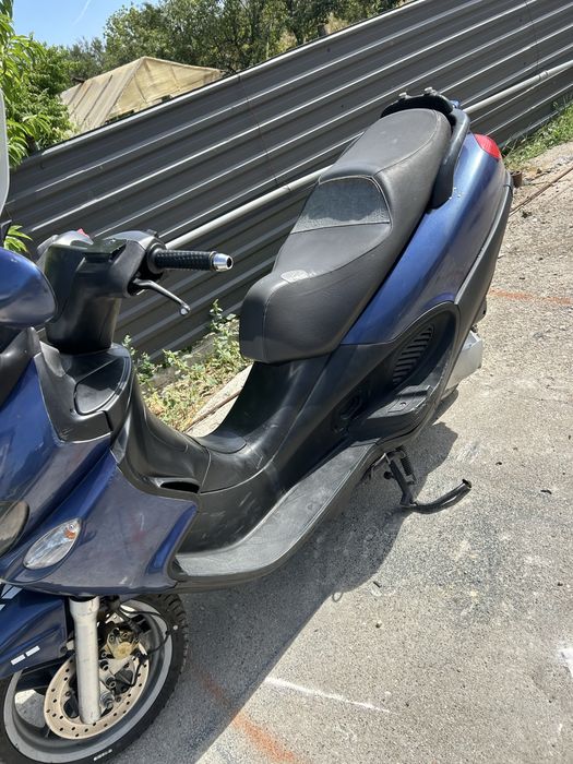 Piaggio x9 maxi scuter