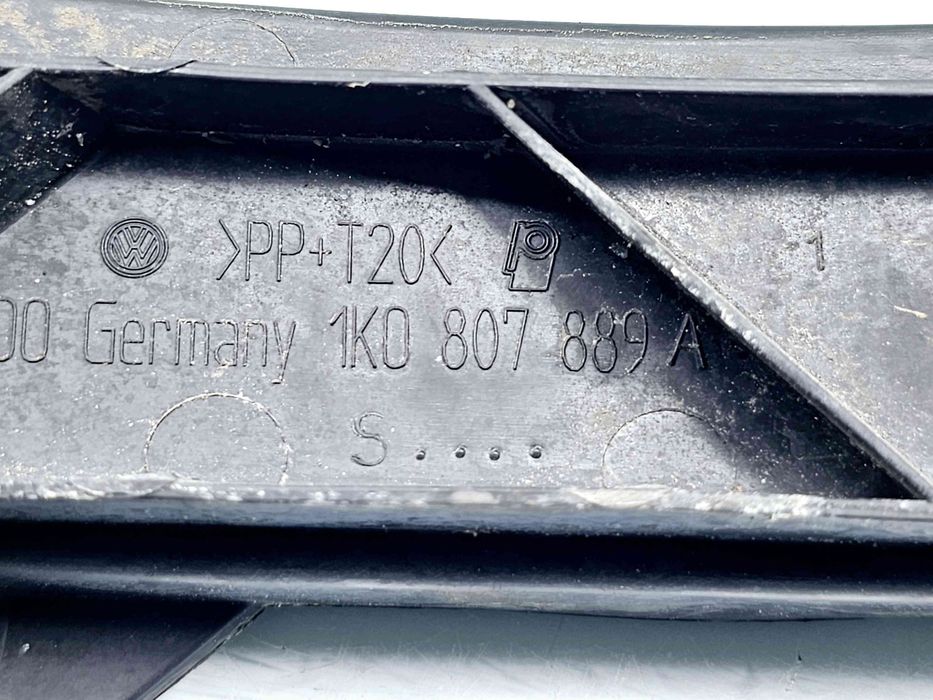 Suport far stanga Volkswagen Golf 5 (1K1) [Fabr 2004-2008] 1K0807889A