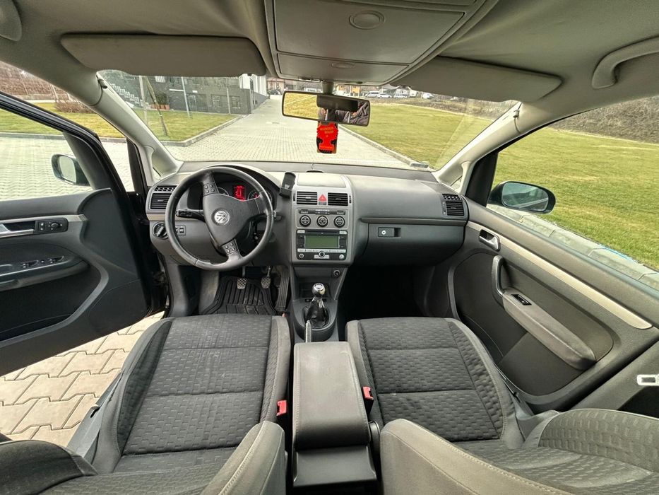 Volkswagen touran /recent adus