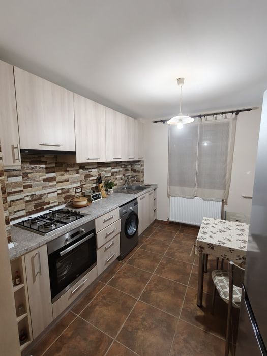 Apartament 2 camere - Zona Negoiu - Renovat recent