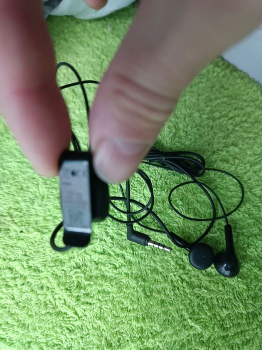 Casca Nokia cu microfon nou