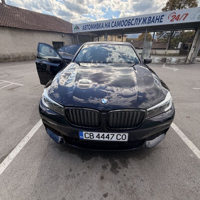 BMW 740i G12 2019 година