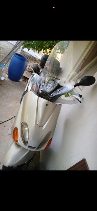 Скутер 150cc  yamaha