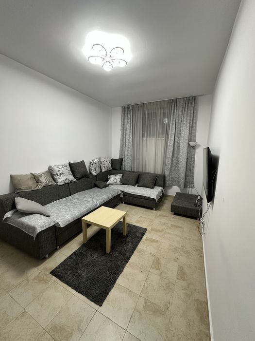 Inchiriez apartament 2 camere situat la demisol inalt