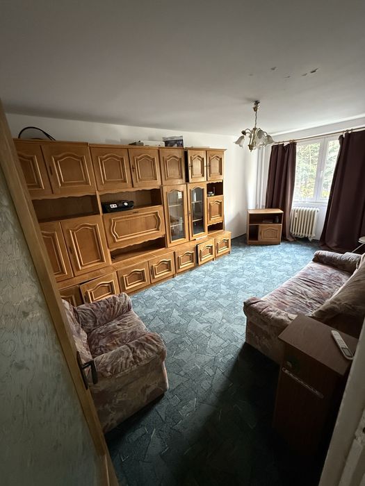 Inchiriez Apartament 3 camere