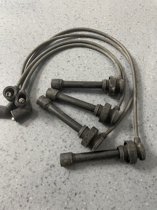 Высоковольтные провода ( свечные провода)