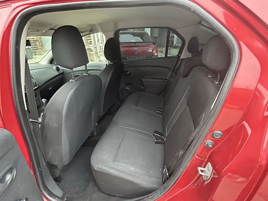 Logan 2018 proprietar