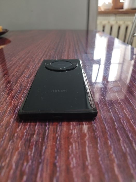 Отдам телефон в хорошие руки