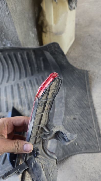 Катафот противотуманка на киа соренто