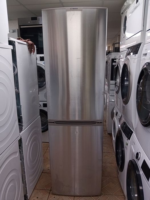 Иноксов комбиниран хладилник с фризер Бош Bosch No Frost с 2 години  ГАРАНЦИЯ!