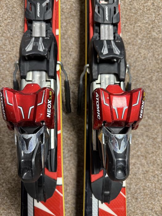 Schiuri Atomic Race Ti