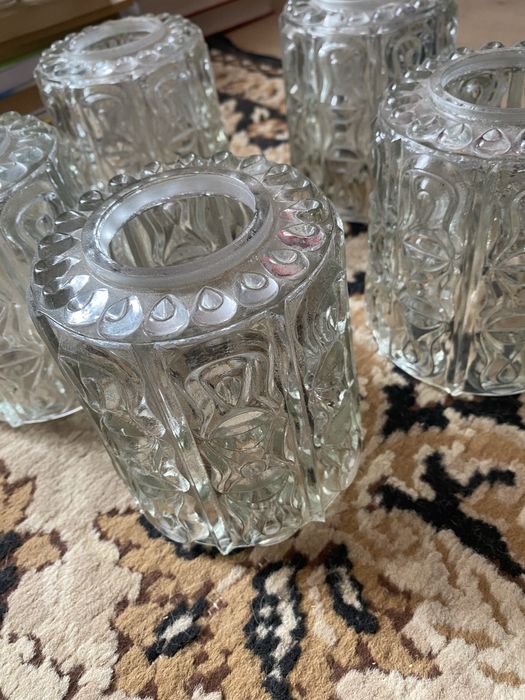 Плафоны по 500  тенге.