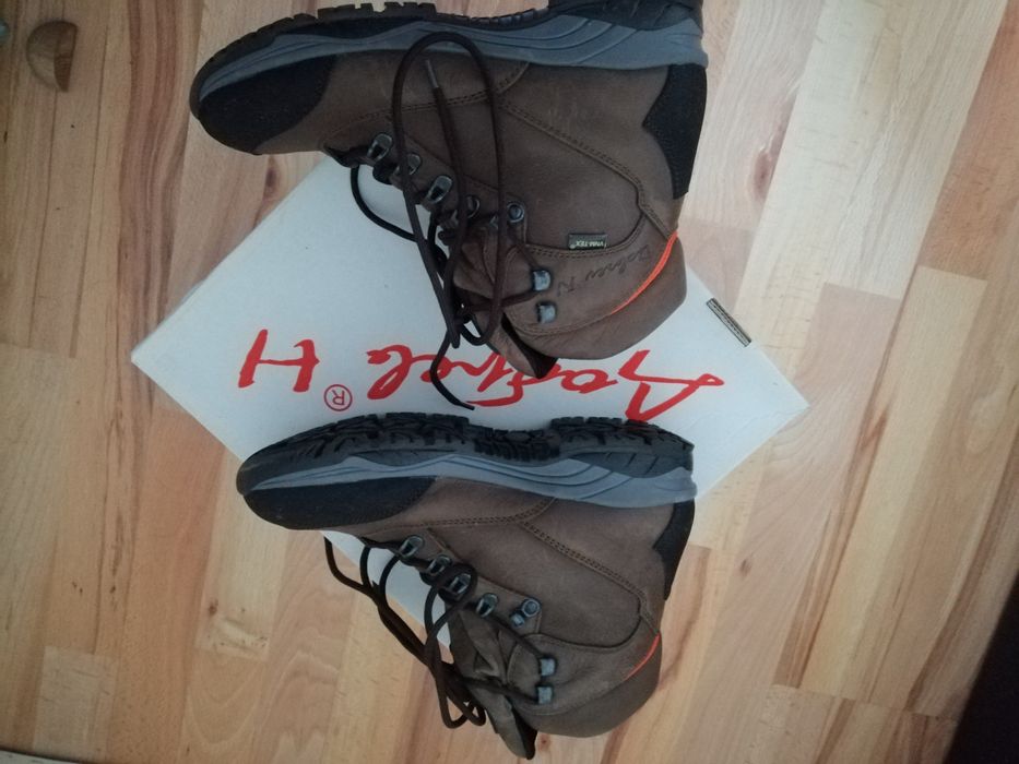 Туристически ботуши от естествена кожа Добрев-Dobrev