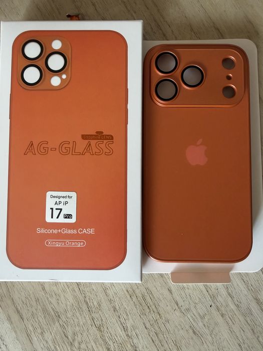 Матов Стъклен Кейс за Apple iPhone 17 Pro