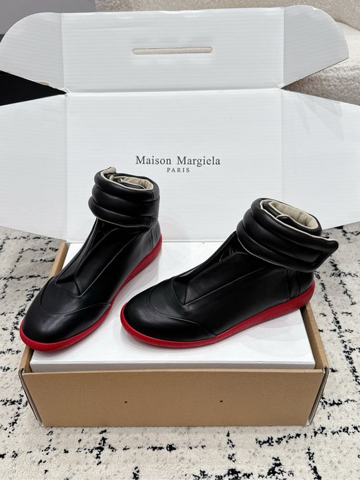 Maison Margiela Future Red Black ( 35-50 размер )