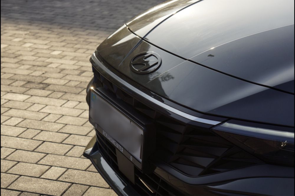 срочно Hyundai Elantra 2024