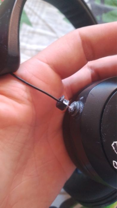 Продам наушники SONY