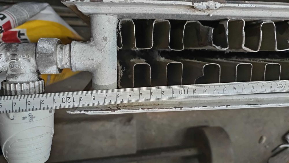 Двупанелен радиатор за парно 120 x 65 см