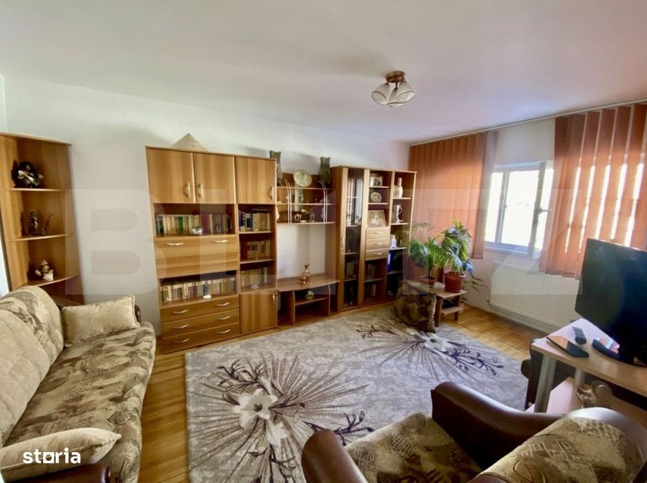 Apartament 3 camere, 68 mp, zona Andrei Muresanu — fotografia 1