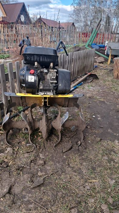 Продам мотоблок.