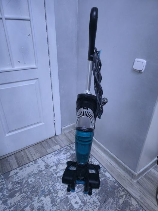Продам моющий пылесос , и отправитель
