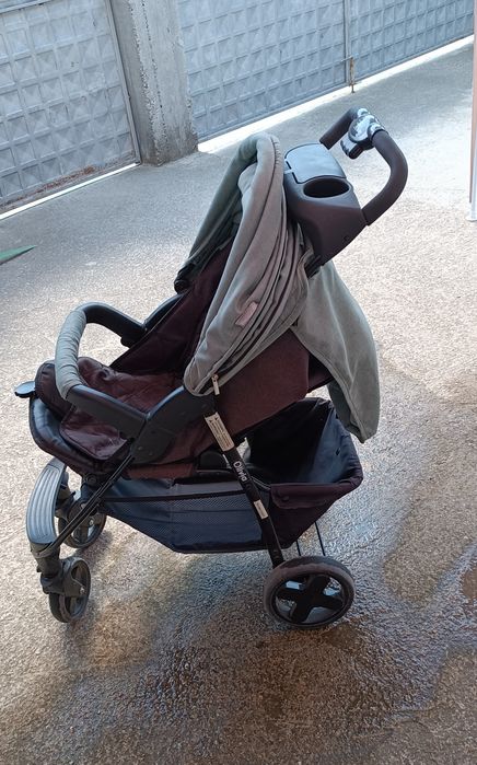 Бебешка количка с летен и зимен кош