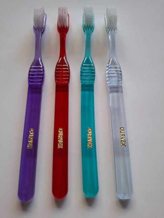 CURVEX SOFT- специални четки, ТРАВЪЛ четки с капаче и мини спец. четки