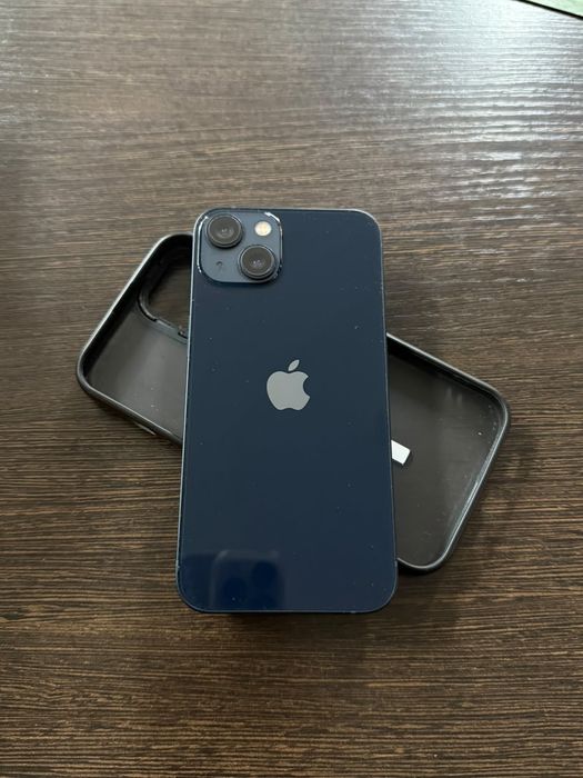 IPHONE 13 128 в  отл сост