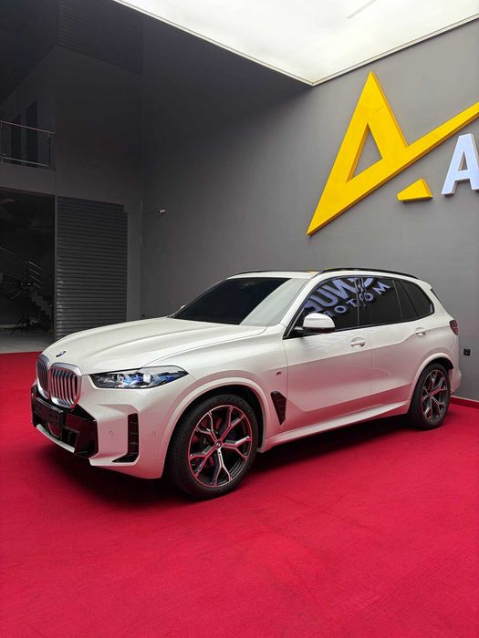 Продается BMW X5 M60III