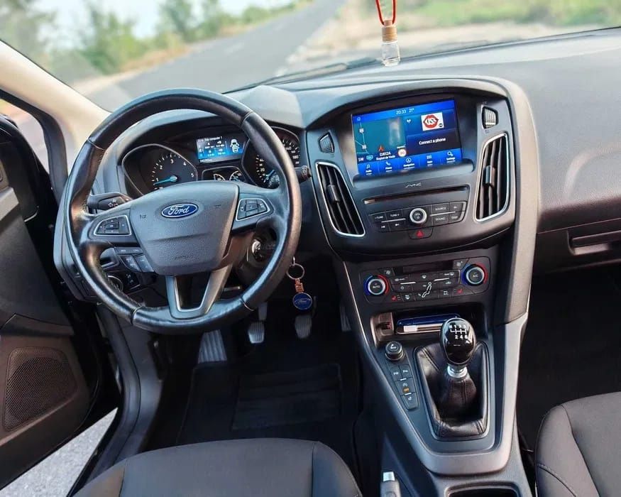 FORD Focus 2018 — imagine 4