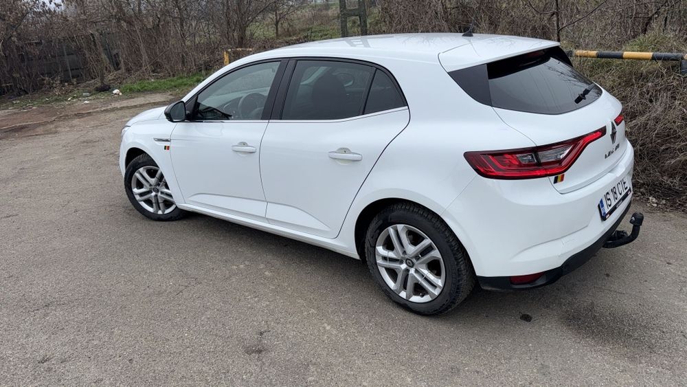 Renault Megane 4 2020 hatchback
