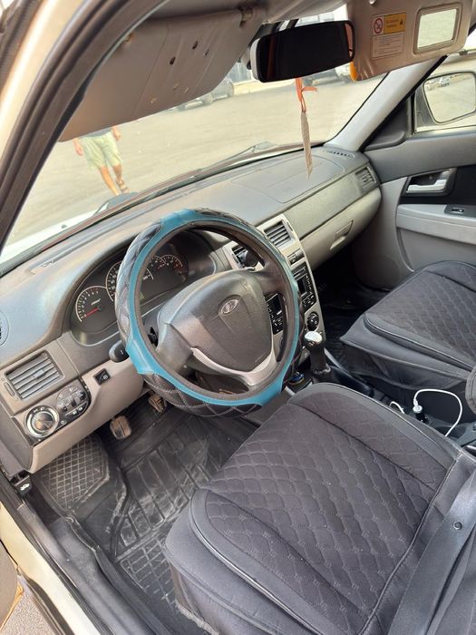 Продается приора