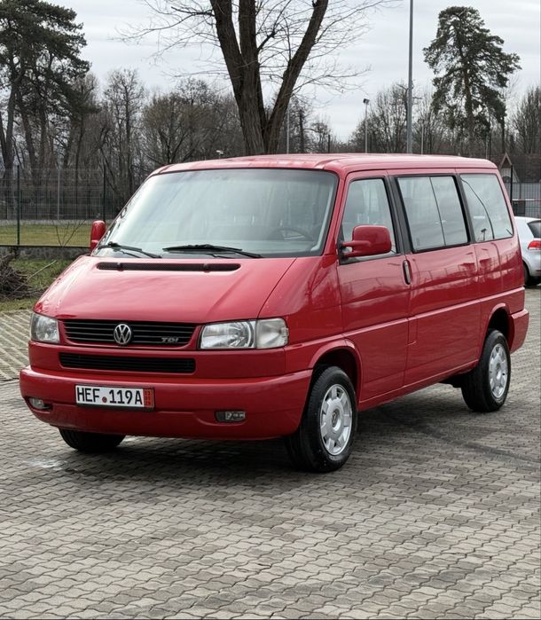 Multivan 7locuri Diesel 2.5 102cp 249.000