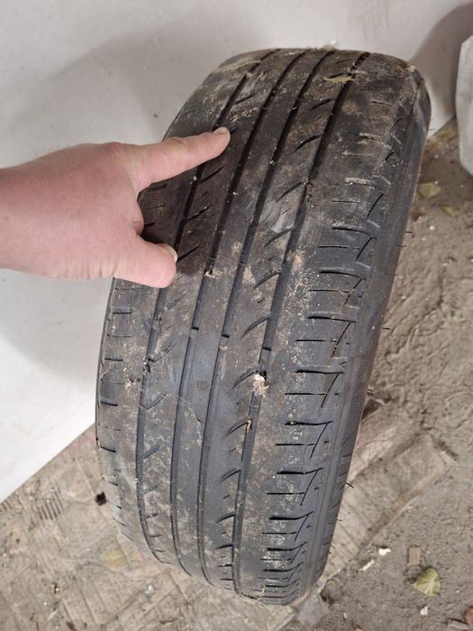 Продам резину 185/60/R15